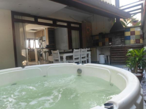 Linda casa de condomínio em Juquehy